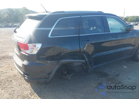 2013 Jeep Grand Cherokee Laredo from USA, damaged, VIN 1C4RJFAG2DC583761